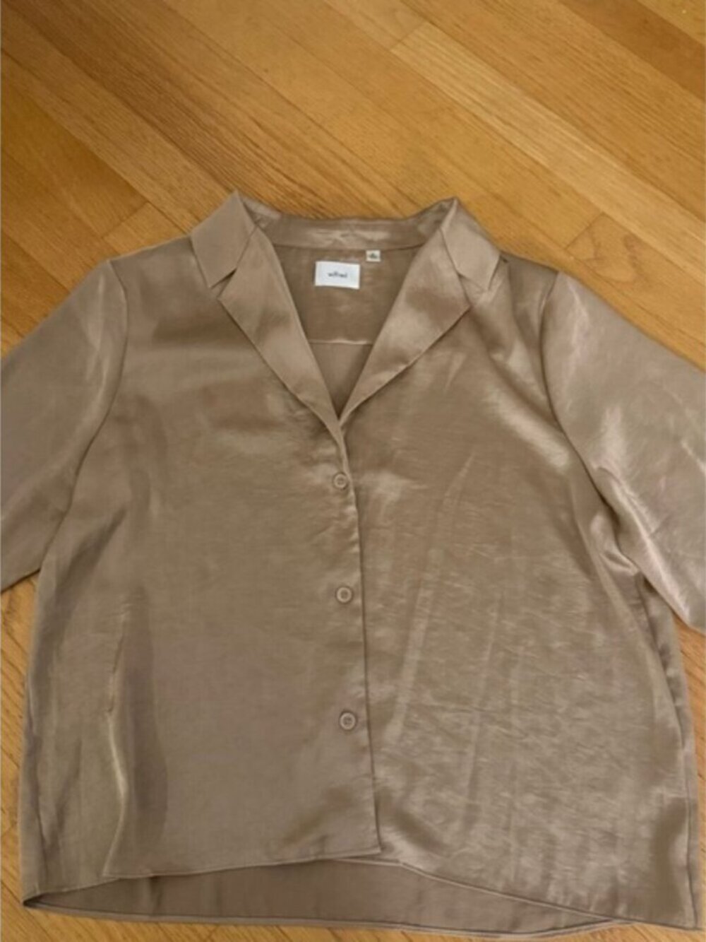 Aritzia Wilfred SET Toccata Satin Pant & Beso Satin Shirt Gold Camel Medium - Picture 8 of 10